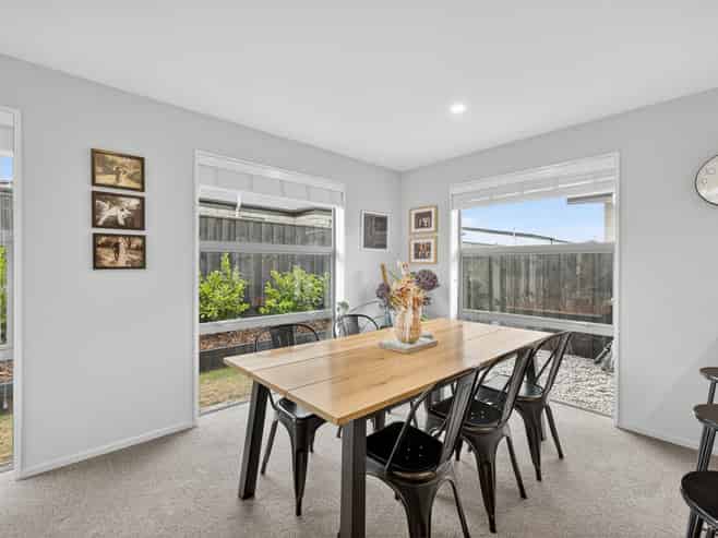 16 Crosado Place, Rolleston