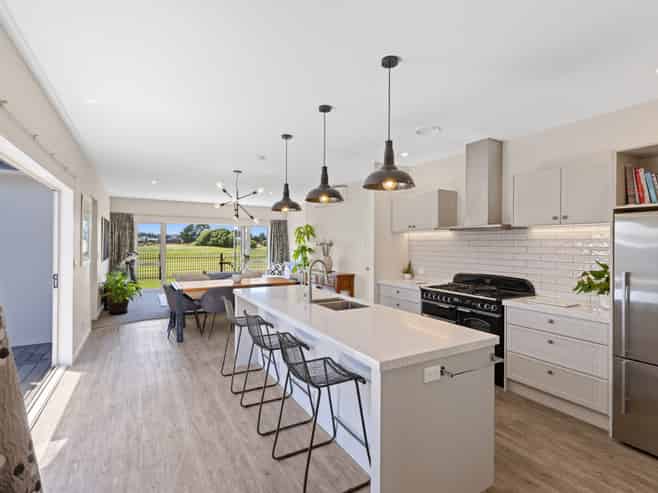 532 Bower Avenue, Parklands