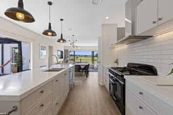 532 Bower Avenue, Parklands