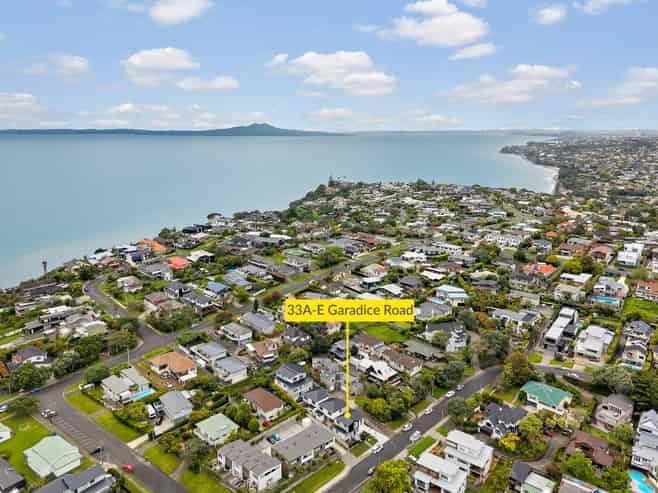 33A-E Garadice Road, Rothesay Bay