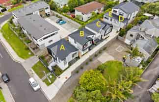 33A-E Garadice Road, Rothesay Bay