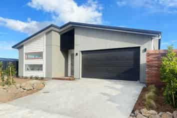 381 Te Taruna Drive, Milldale