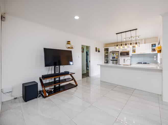 242 Mahia Road, Weymouth