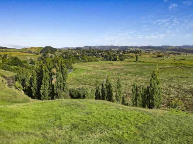 905 Miranda Road, Miranda