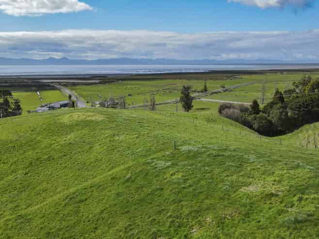 905 Miranda Road, Miranda