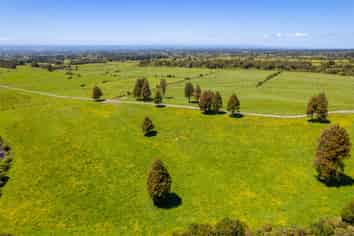 869 Dudley Road Upper, Kaimiro
