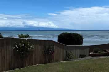 22 Paremata Street, Atawhai