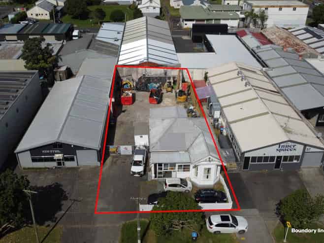 653M² MIXED USE FREEHOLD - ONEHUNGA
