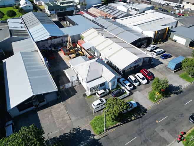 653M² MIXED USE FREEHOLD - ONEHUNGA
