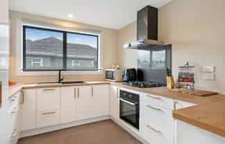 32 Tilford Street, Woolston