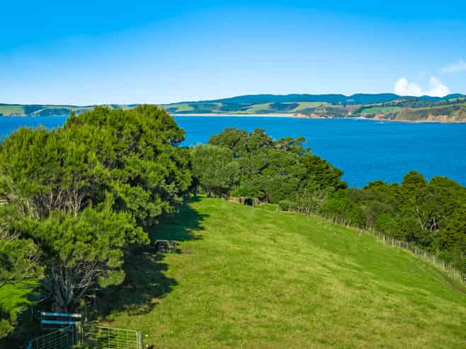 18 Tatham Road, Ti Point