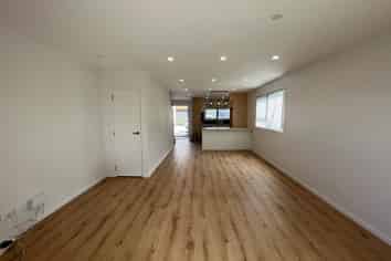 2/28 Croydon Road, New Lynn