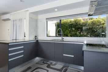 11 Alice Place, Hillcrest