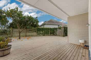 5 Tui Crescent, Manurewa