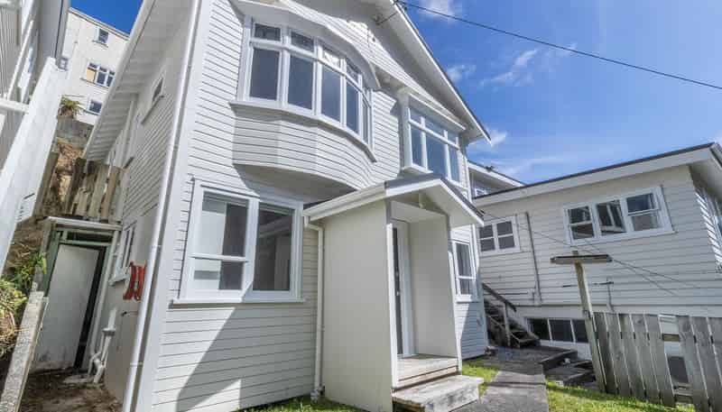 32 Adams Terrace, Aro Valley