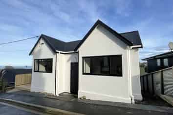 13A Henderson Street, Mornington