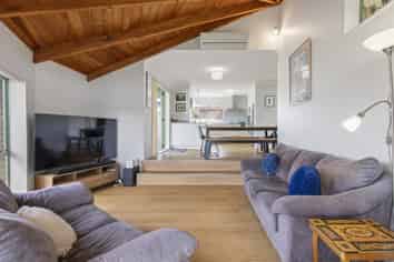 37 RIVERSIDE DRIVE, Waiuku