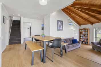 37 RIVERSIDE DRIVE, Waiuku