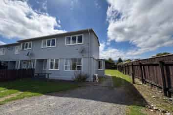 12 Miro Street, Levin