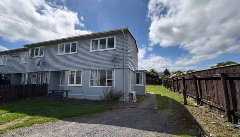 12 Miro Street, Levin