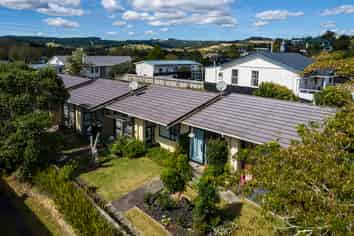Unit A/3 Miro Street, Helensville