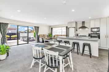 123 Hay Street, BROMLEY