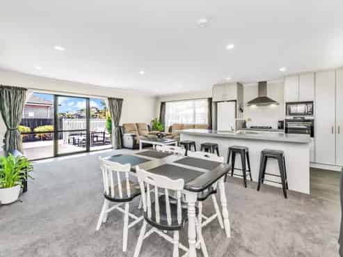 123 Hay Street, Bromley