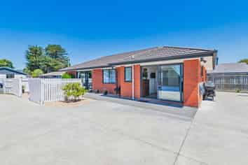 123 Hay Street, BROMLEY