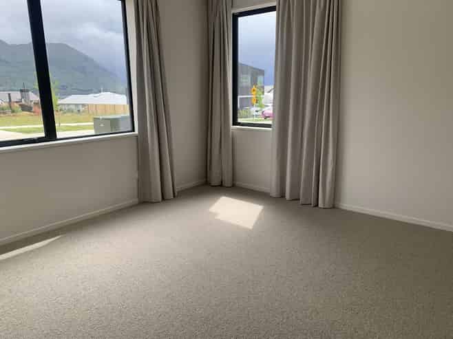 27 Whio Crescent, Wanaka