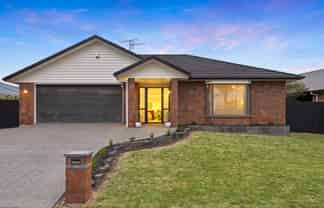 15 Greig Place, Pukekohe