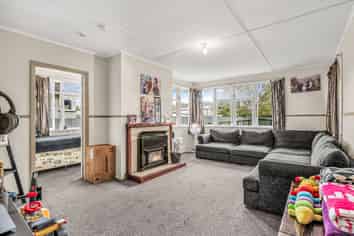 10 Hartgill Crescent, Dannevirke