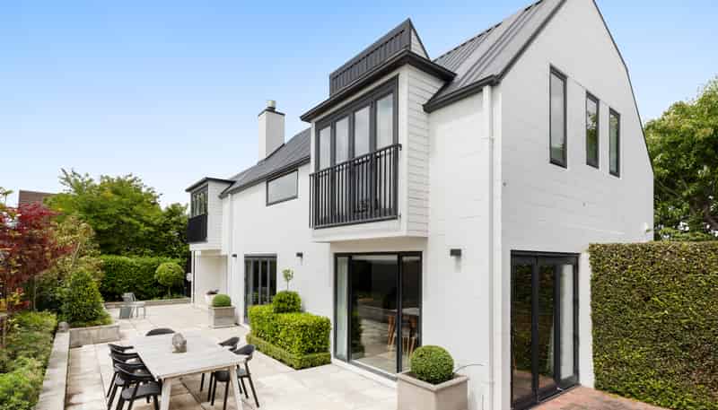 54 Straven Road, Fendalton