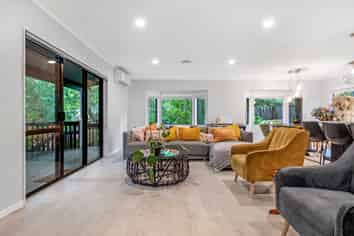 21 Nyssa Place, Totara Heights