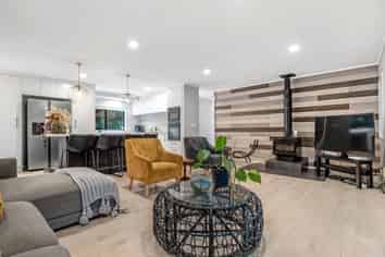 21 Nyssa Place, Totara Heights