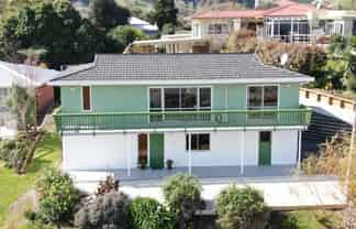 8 De Castro Street, Paeroa