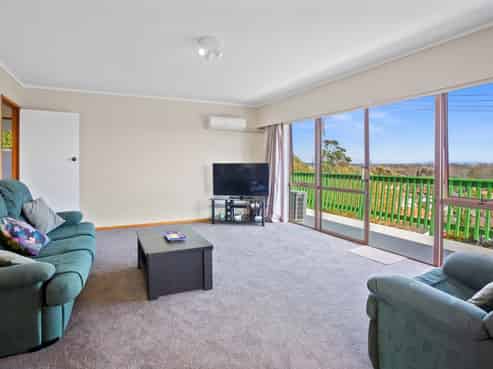 8 De Castro Street, Paeroa