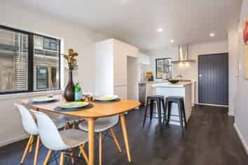 20/9 Surrey Street, Tawa