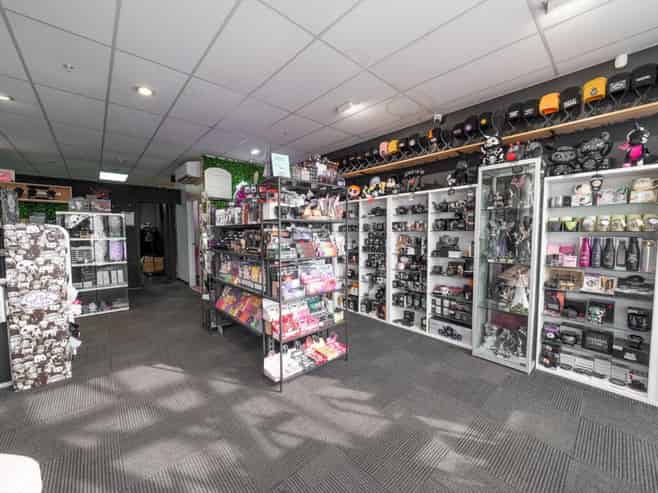 Piercing & Alternative Lifestyle Boutique