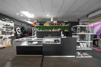 Piercing & Alternative Lifestyle Boutique