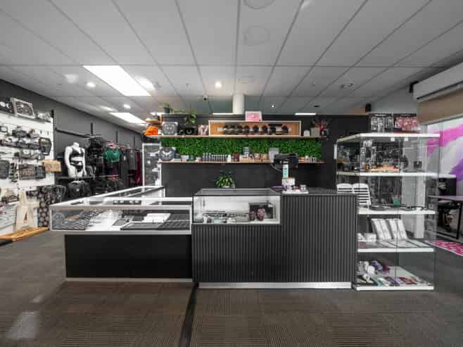 Piercing & Alternative Lifestyle Boutique