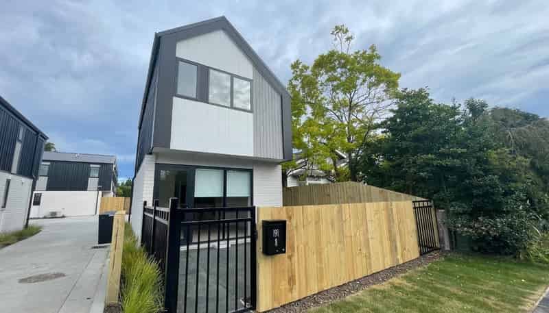 8/191 England Street , Linwood