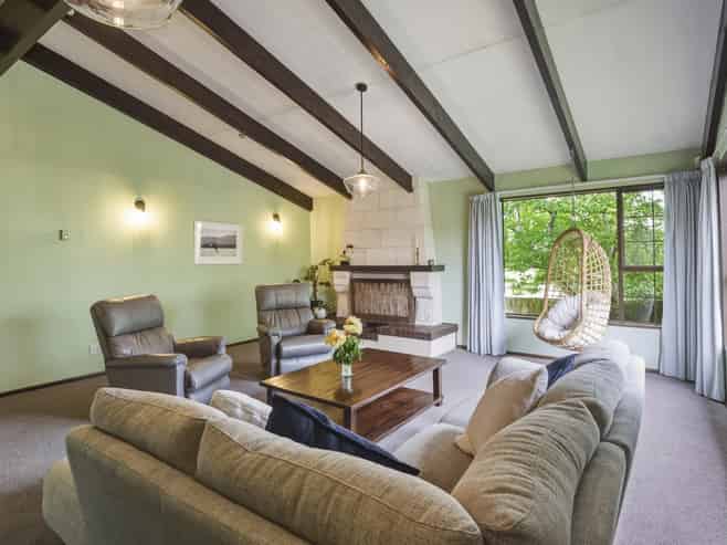 10 Windsor Place, Mosgiel