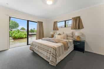 36 Pyes Pa Road, Pyes Pa