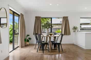 36 Pyes Pa Road, Pyes Pa