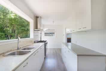 8 Spenmoor Street, Newlands