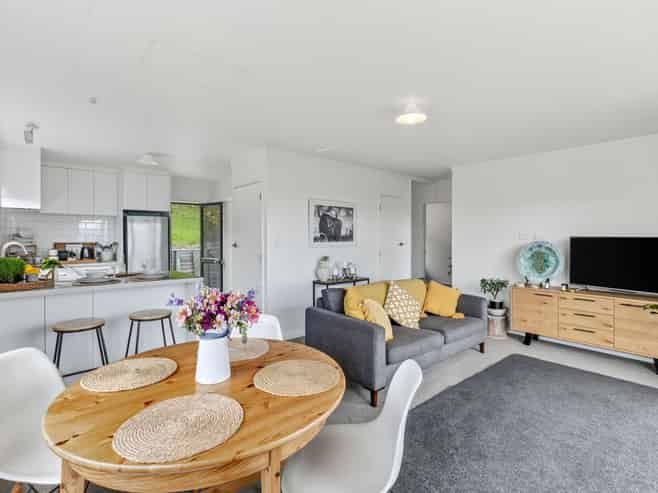 33 Athol Street, Glenduan