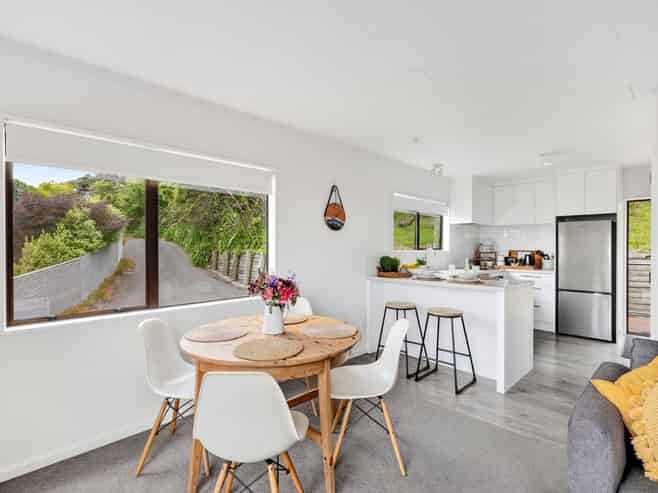 33 Athol Street, Glenduan