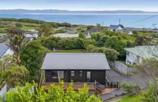 33 Athol Street, Glenduan