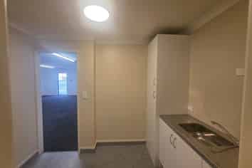 1B/15 Roxanne Place, Poike