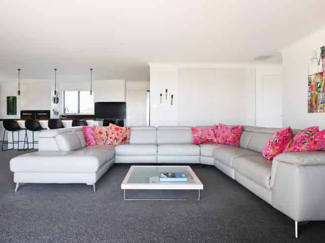 25 Sarona Park Drive, Kaimai